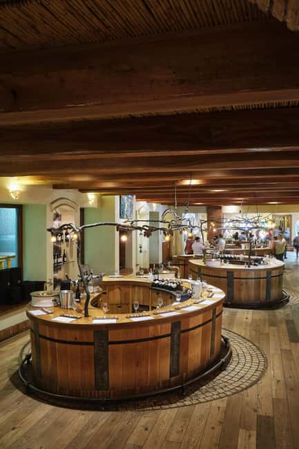 Cape Wineland 3 Award Winning Vineyards - Cathedral Cellar Tour: Why This Stop Matters for Your Taste Memory