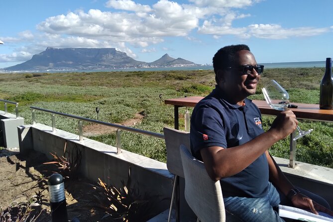 Cape Winelands Private Tour - Stellenbosch Finale at Lanzerac: Wine and Chocolate Pairing
