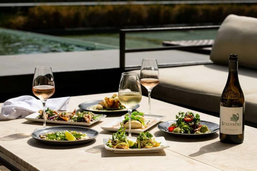 Capetown Private Wine Tour: Manor tour, cellar tour included - Key points before you go