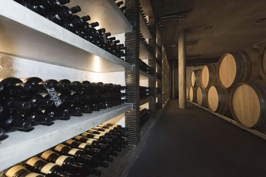 Capetown Private Wine Tour: Manor tour, cellar tour included - Steenberg Wine Farm: Cap Classique plus Classic reds and whites