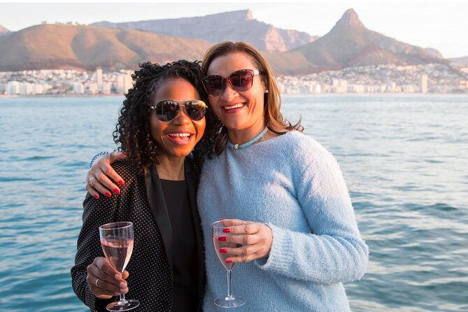 Champagne Cruise (Pre-Sunset) from Cape Town - What to expect on board: music, crowd energy, and boat type