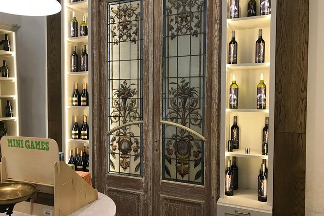 City Sightseeing Full Day Tour with Stellenbosch and Franschhoek Wineries - Stellenbosch time: oak-lined town vibes and estate hopping