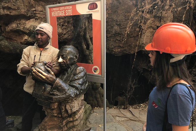 Cradle of Humankind Tour with Lion Safari from Johannesburg - What makes this small-group tour work well