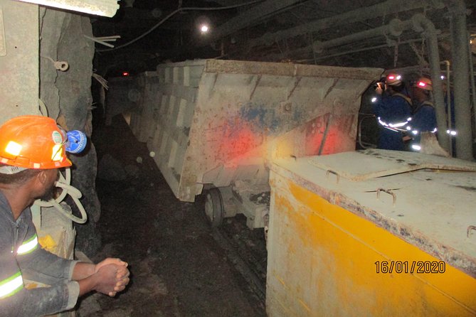 Cullinan Diamond Mine Tour - The Cullinan Big Hole and the 3106-carat discovery in 1905