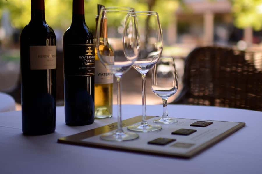 CUSTOMISED PRIVATE WINE TOUR WITH LUNCH - CAPE TOWN - Why this customized private wine tour works better than a fixed route