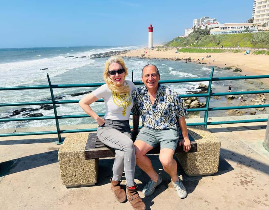 DURBAN:Highlights cityTour.Historically Cultural experience - Victoria Street Market: the smells of Indian spices and local conversation