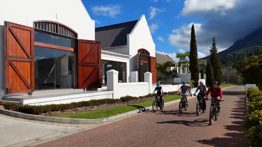 Franschhoek: E-bike Tour with Wine Tasting and Lunch - Franschhoek Time: How to Use Your Free Moments