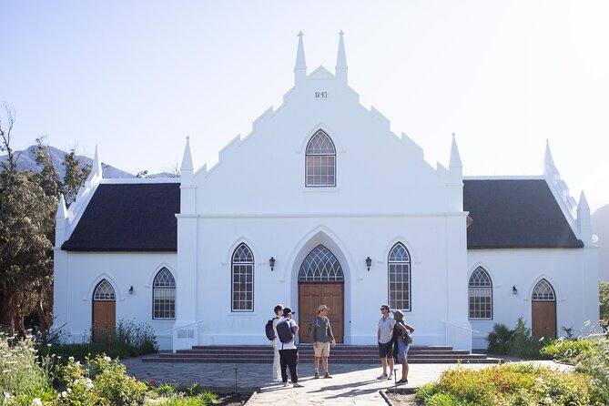 Franschhoek Wine Walk with Lunch - La Roche: a focused tasting with a great valley vantage