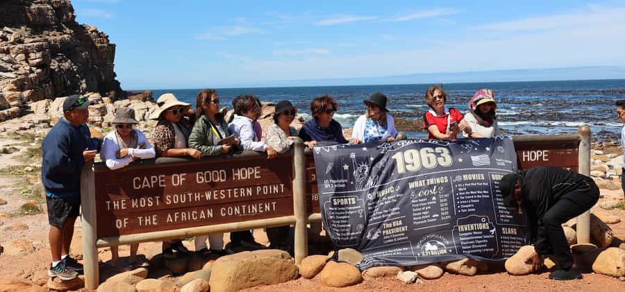 From Cape Town: Cape Point & Boulders Beach Full-Day Tour - Where the Day Starts: Bo-Kaap and Your First Look at the City