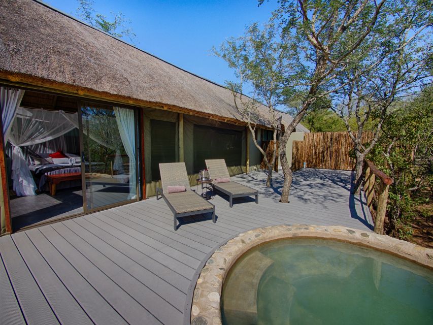 From Johannesburg: Kruger National Park 4-Day Luxury Safari - Day 4: morning bush walk, then Panorama Route and the Three Rondawels