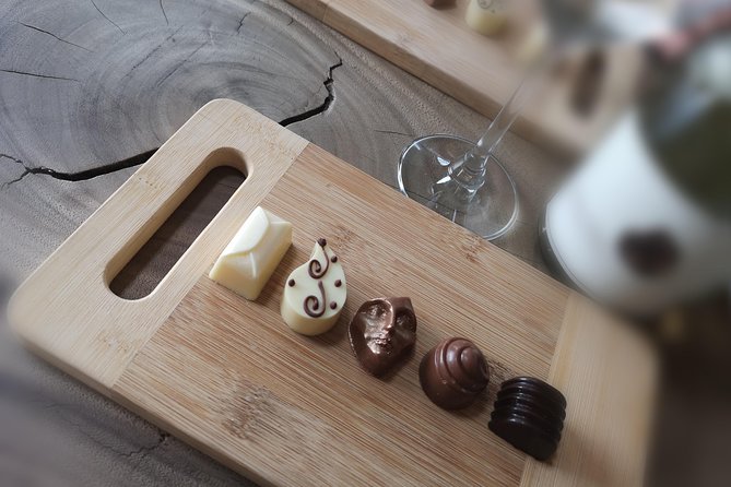Full-Day Chocolate, Cheese, Olive and Wine Tour from Stellenbosch - Price and value: what you get for $141.42 per person