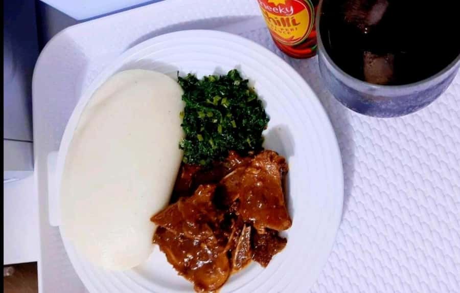 GQ: City Walking Tour & African Cuisine Cooking Class - How the communal meal works after the cooking