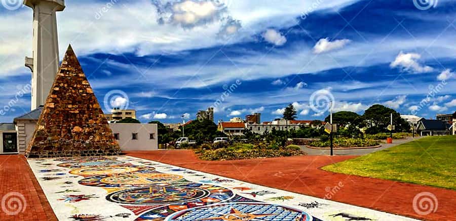 GQ: City Walking Tour & African Cuisine Cooking Class - Logistics that affect your comfort and timing