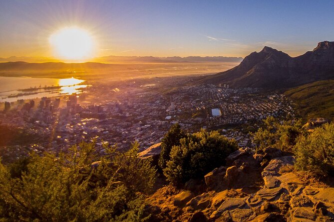 Guided Sunset/Sunrise Hike on Lions Head,Cape Town (Hotel Pickup) - Price and value: is $98.12 worth it?
