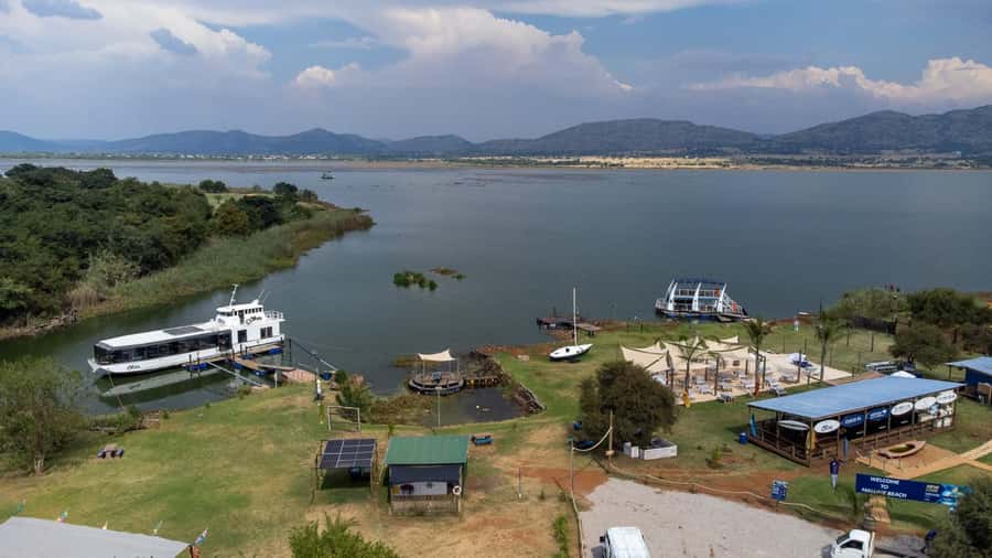 Hartbeespoort Dam: 1 Hour Cruise & Sunday Buffet Lunch - Should you book the Hartbeespoort Dam Sunday buffet and cruise?