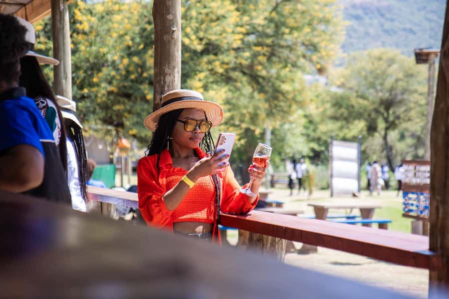 Hartbeespoort Dam: 1 Hour Cruise & Sunday Buffet Lunch - Zanzibar Beach Cafe buffet: what the meal adds to the day