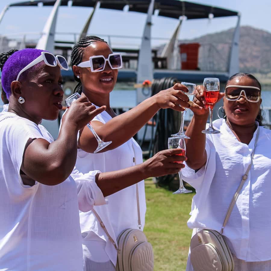 Hartbeespoort Dam: 1 Hour Standard Scenic Boat Cruise - Why a 1-hour Hartbeespoort Dam cruise works so well