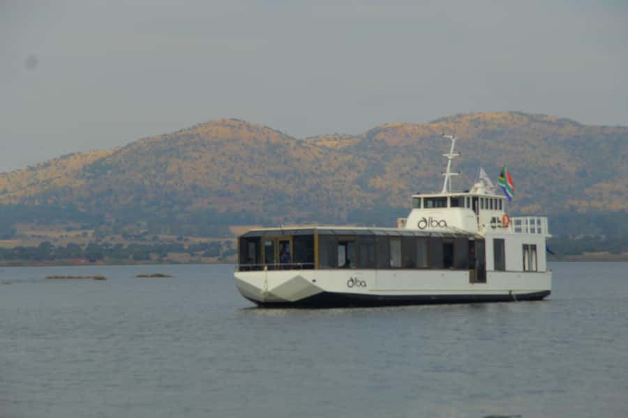 Hartbeespoort Dam: The Luxury Alba Boat Cruise with Food - Entering the Alba, where the views stay front and center