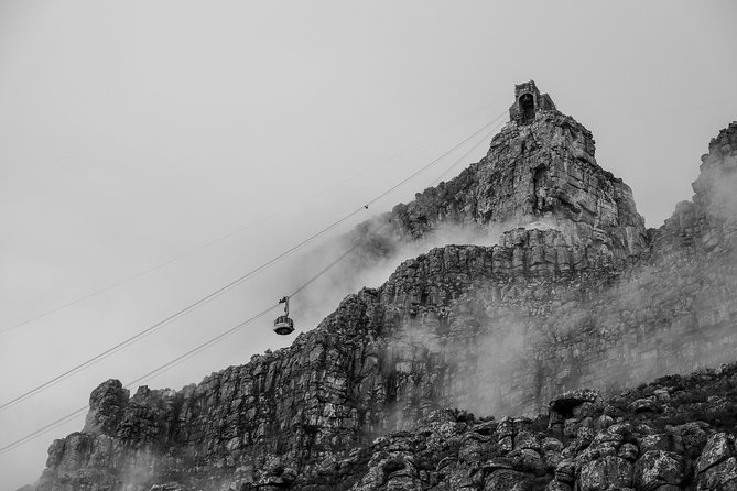 Hike Table Mountain via the India Venster trail - If Cable Car Stops: The Extra Platteklip Gorge Descent
