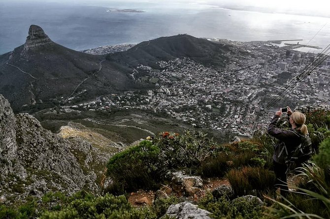 Hike Table Mountain with a Guide - Choose Route - What the Morning Feels Like: Start, Climb Rhythm, and Guide Safety