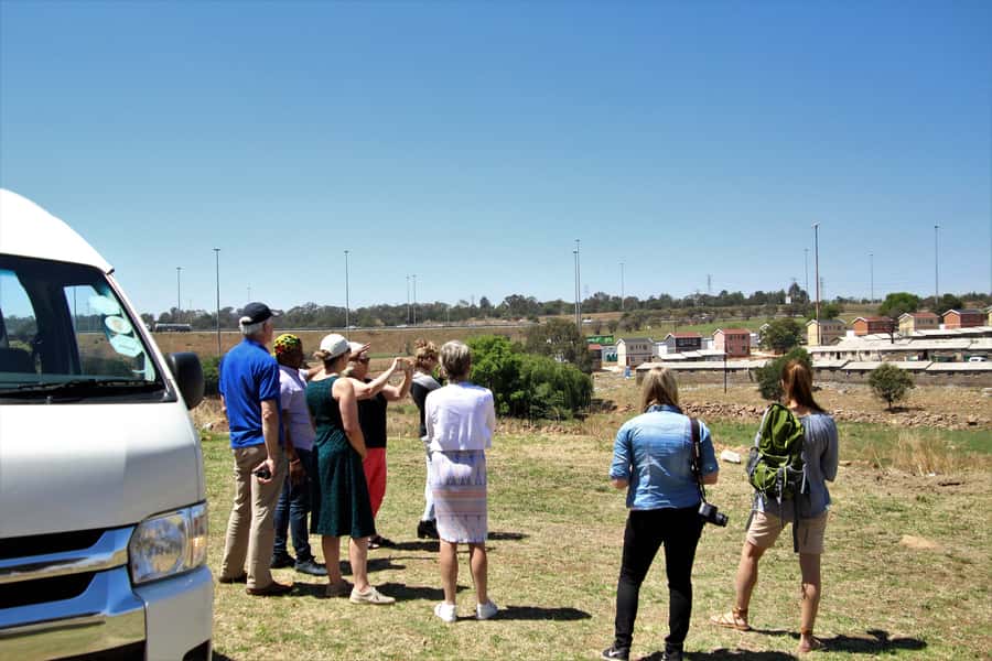 Jo'berg in 1 Day: Soweto, Apartheid Museum & City Tour - Apartheid Museum in two hours, what to focus on