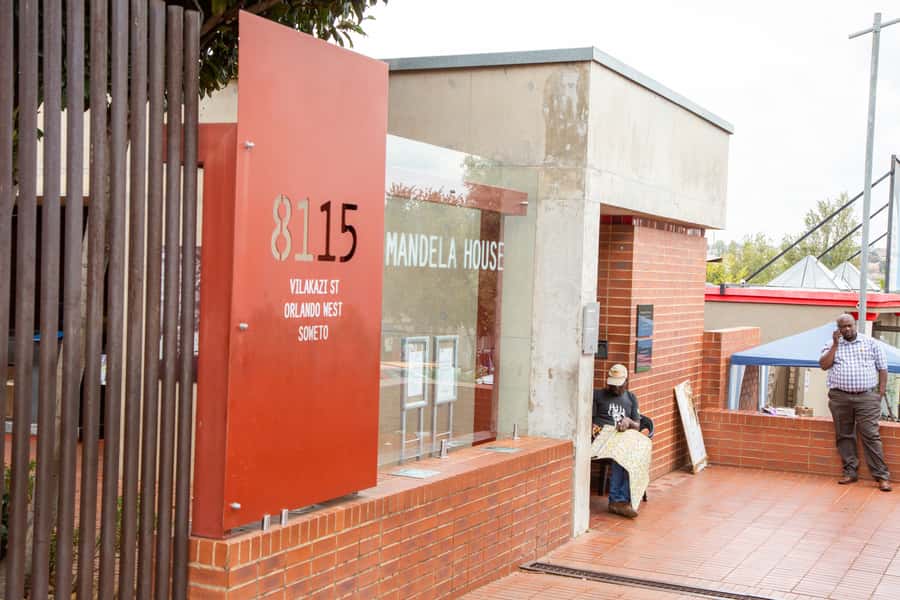Johannesburg and Soweto Apartheid Full Day Tour w/Lunch - The Morning Pickup And Johannesburg Skyline Warm-Up