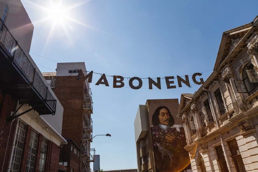 Johannesburg and Soweto Night Tour - Why Johannesburg and Soweto look better at night