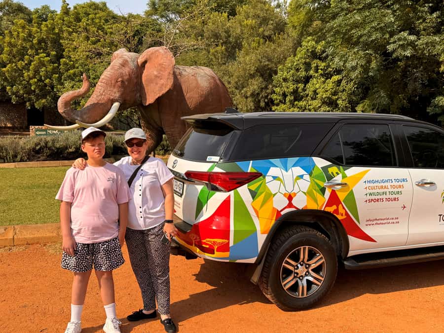 Johannesburg: Elephant and Monkey Sanctuary Half Day Tour - Monkey Sanctuary Next Door: Canopy Walk and Monkey-Safe Habits
