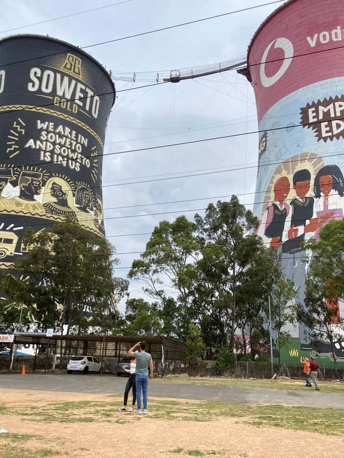 Johannesburg: Full-Day Tour with Soweto and Apartheid Museum - Lunch in Soweto, plan for what is not included
