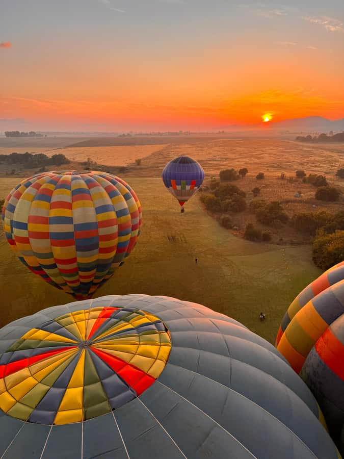 Johannesburg: Hot Air Balloon Flight along Magalies Valley - Who should book this, and who should reconsider