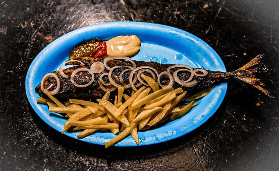 Johannesburg: Local Food Tasting Guided Walking Tour - Joburg’s Two Neighborhoods, Yeoville Or Maboneng