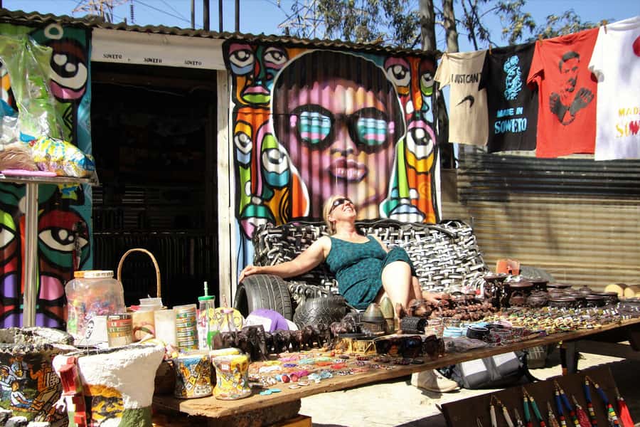 Johannesburg: Soweto Apartheid & Township Tour with Lunch - Getting from Johannesburg to Soweto, and why the route matters