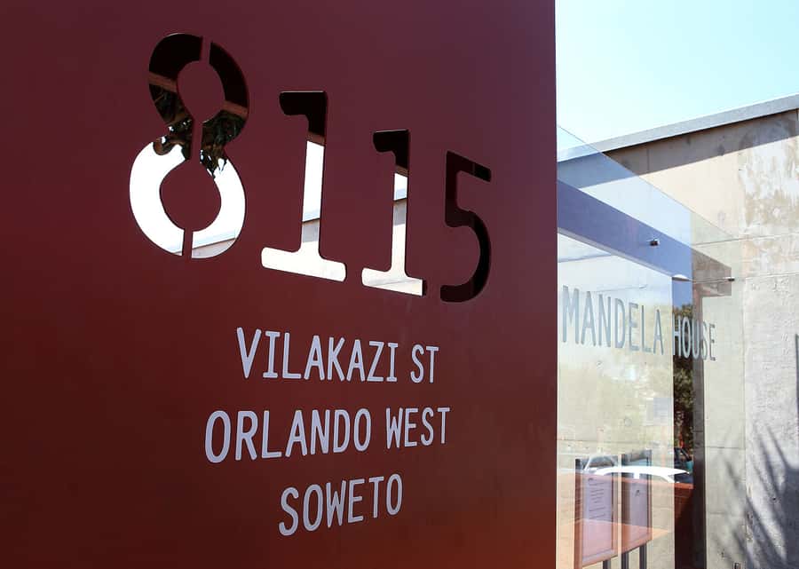 Johannesburg: Soweto Tour with Lunch - Orlando West and Diepkloof: Market Stalls You Can Actually Walk