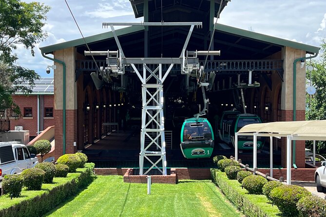 Johannesburg: Wine Tasting and Cableway Half Day Tour - Indaba Hotel Tasting Room Wine Stop in Leafy Gardens
