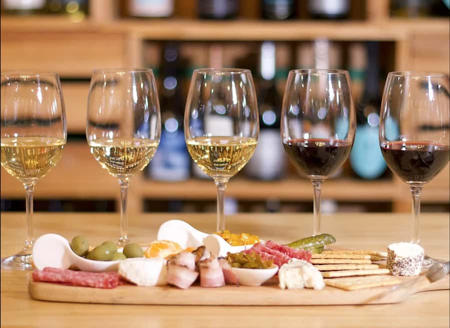 Johannesburg: Wine Tasting - The core experience: 5 wines, paired with charcuterie