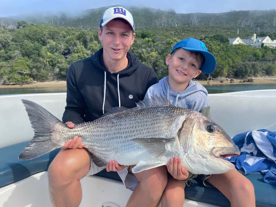 Knysna Lagoon Fishing Charter - What the 4 Hours Look Like, and Why It Feels Different Than DIY Fishing