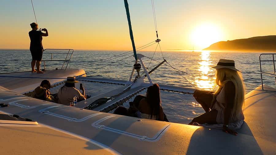 Knysna: Luxury Sunset Cruise with Captain's Barbeque - Key things that make this cruise work