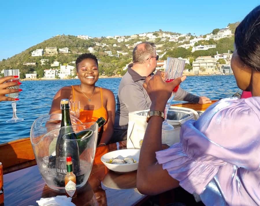 Knysna: Sightseeing Cruise on Coquette - How the Captain Turns Wildlife Spotting Into a Story