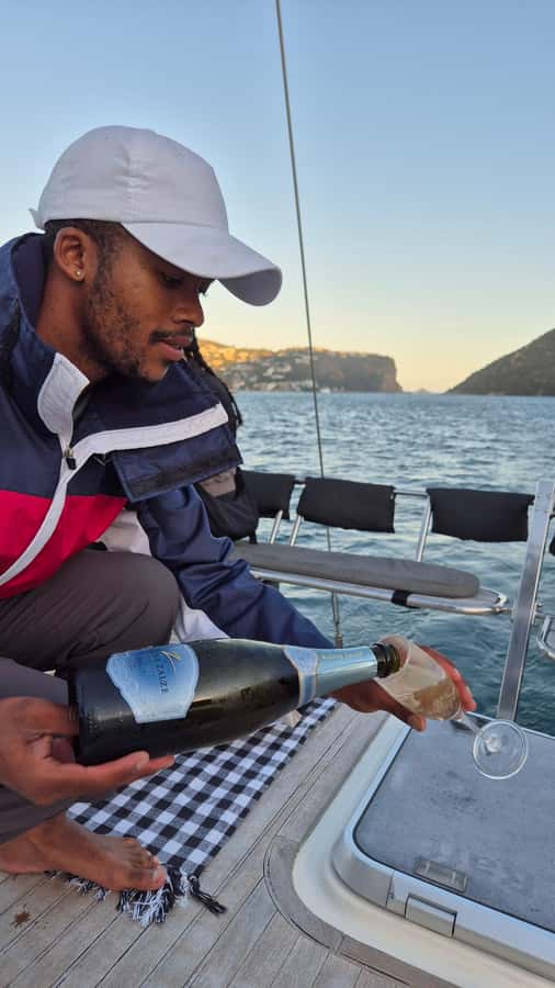 Knysna Sunset Sailing Cruise with Light Dinner and Wine - Should You Book This Knysna Sunset Sailing Cruise?