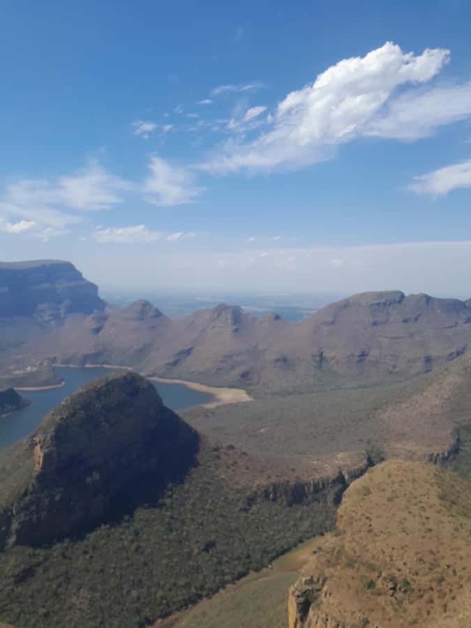 Kruger National Park: 4-Day Ultimate Safari Tour - Day 4: an early morning safari at 6:00am and a drive back to Johannesburg