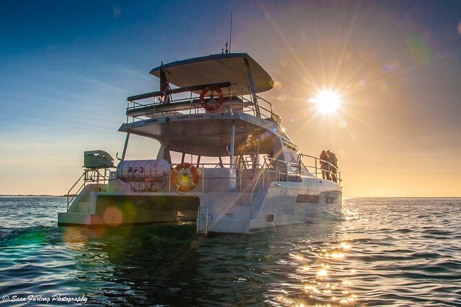 Luxury Sunset Cruise with Prosecco - Your main route: V&A Waterfront out into Table Bay