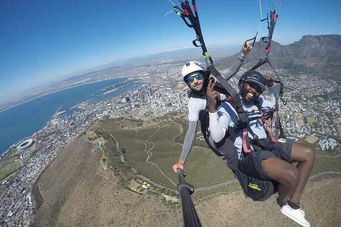 Paragliding in Cape Town - Hotel Pickup and the Small-Group Advantage (Up to 10)