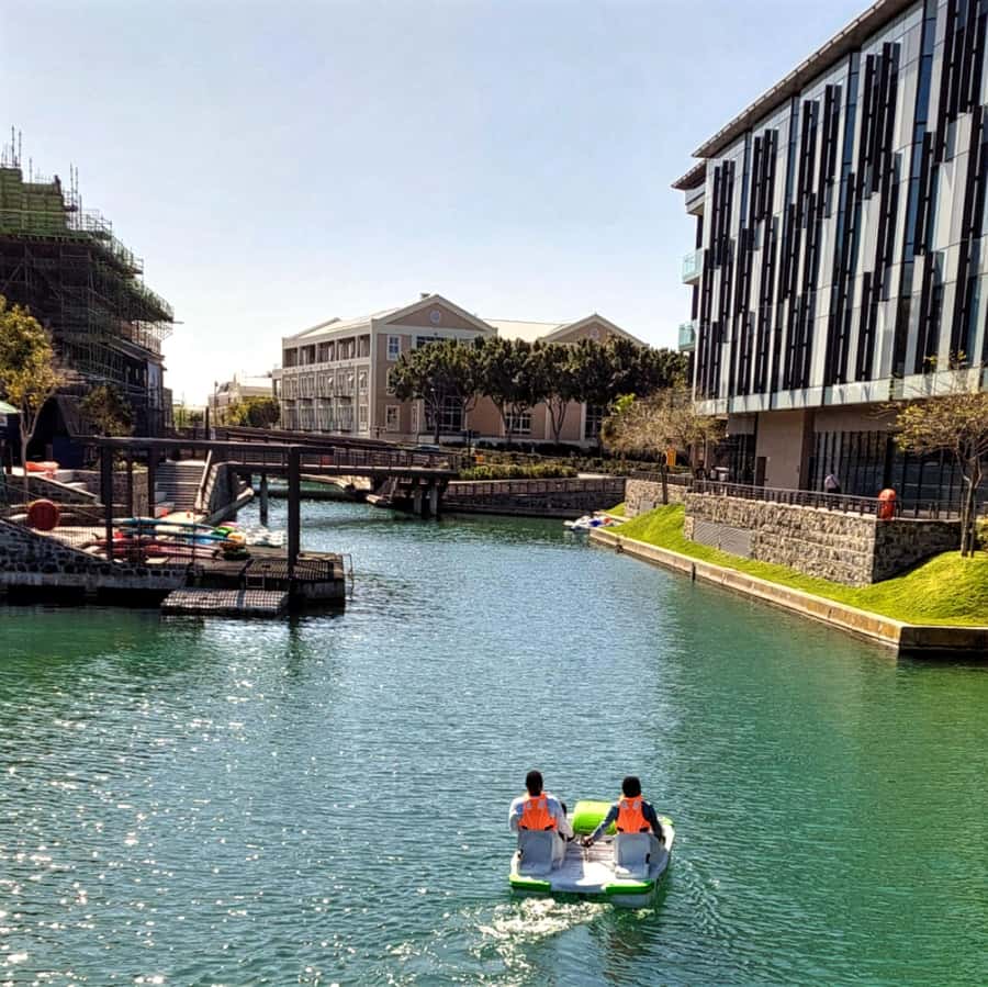 Pedal Boat Ride V&A Waterfront - Cape Town - Pedaling the canal toward the CTICC: the real 30-minute itinerary
