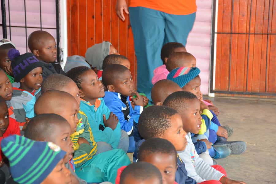 Plettenberg Bay: Qolweni Township Cultural Walking Tour - Starting Point: Picking Up Your Guide at Ocean Blue Adventures (Central Beach)