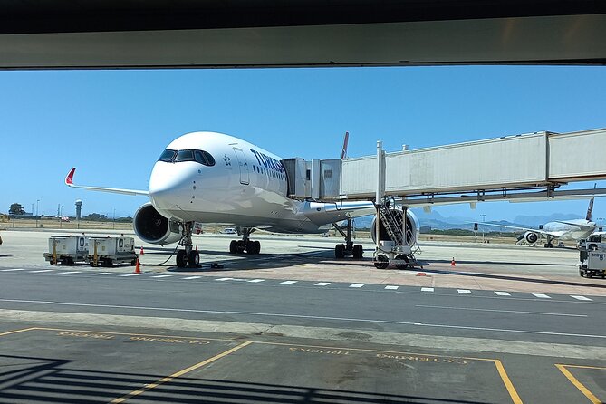 Private Cape Town International Airport Transfer - Price per group: why $42.71 can be good value