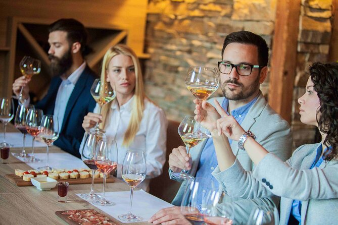 Private Full Day Wine Tour in Cape Town - Stop 3: Delheim lunch with wine pairing time, 2 hours of easy flow