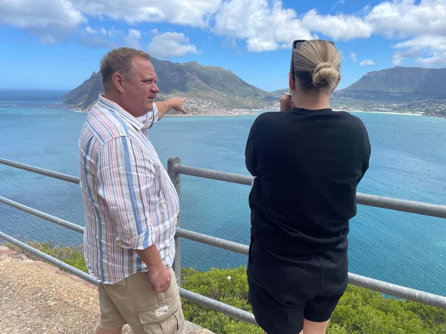 Private Tour:Cape of Good Hop>Chapman’s >Penguin>Seal island - Cape Point Nature Reserve: Two Ways to Reach the Lighthouse