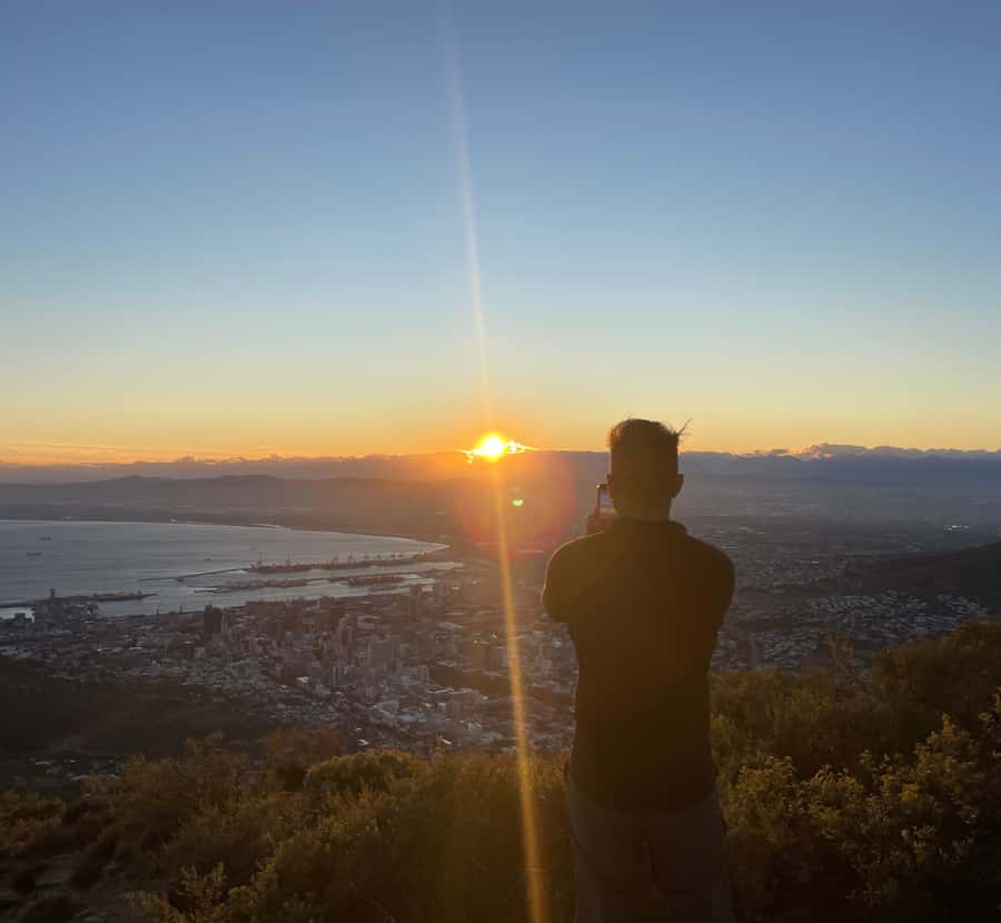 Privately Guided Sunset/Sunrise Hike Lions Head, (Pickup) - The Trail Experience: How You Get Your Best Photos Without Rushing