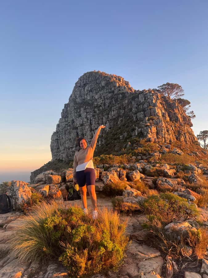 Privately Guided Sunset/Sunrise Hike Lions Head, (Pickup) - What Your Guide Adds: Local Stories, Flora, and Context