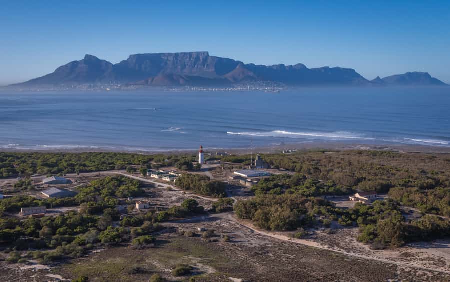 Robben Island By Air Scenic Helicopter Flight - Getting To The V&A Waterfront Helipad Without Stress
